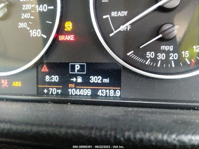 WBA3C3C55EPV90673 BMW 3 Series 320i Xdrive