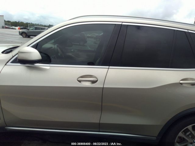5UXCR6C52KLL02094 BMW X5 Xdrive40i