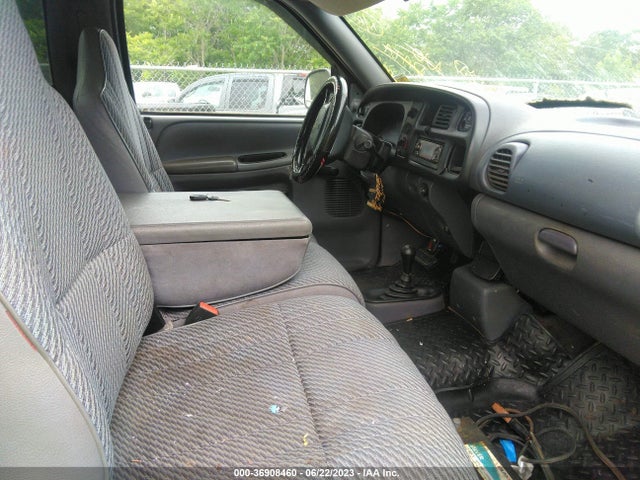 2002 DODGE RAM 2500 VIN: 3B7KF26ZX2M267705