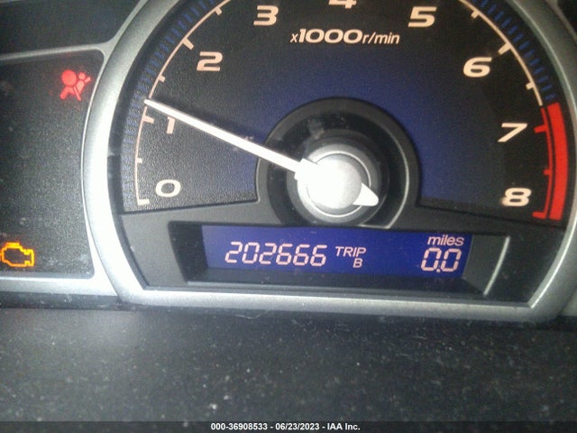 2006 HONDA CIVIC CPE LX VIN: 2HGFG126X6H517406