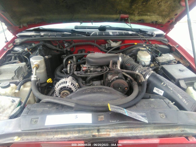2004 CHEVROLET S-10 LS VIN: 1GCDT13X74K141908