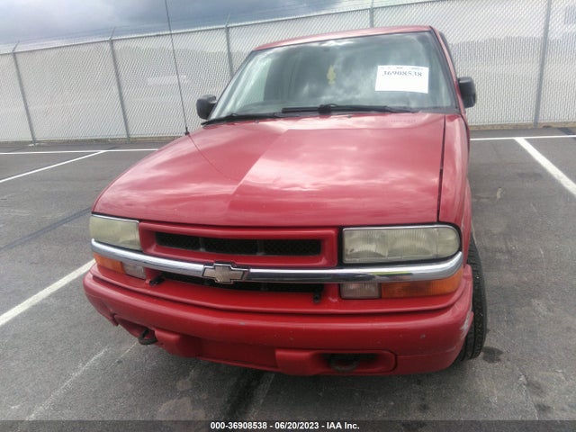 2004 CHEVROLET S-10 LS VIN: 1GCDT13X74K141908