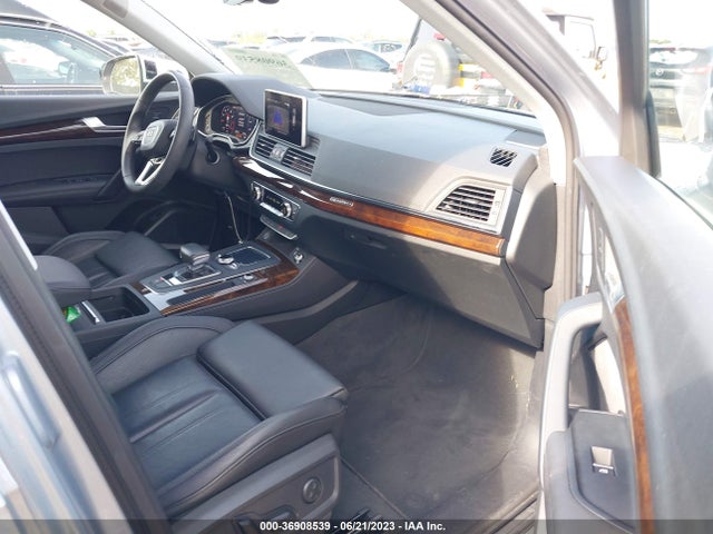 WA1BNAFYXK2125327 Audi Q5 Premium Plus