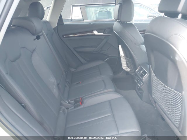 WA1BNAFYXK2125327 Audi Q5 Premium Plus