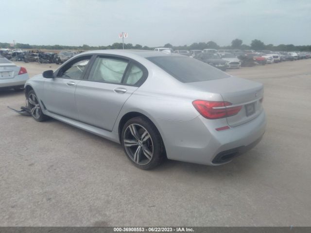 WBA7F0C51JGM24054 BMW 7 Series 750i