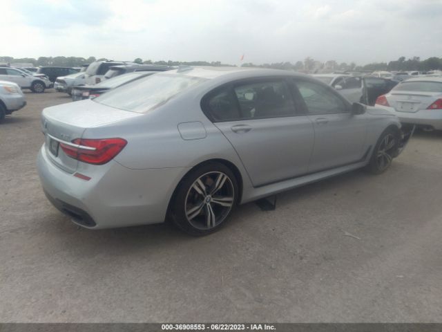 WBA7F0C51JGM24054 BMW 7 Series 750i