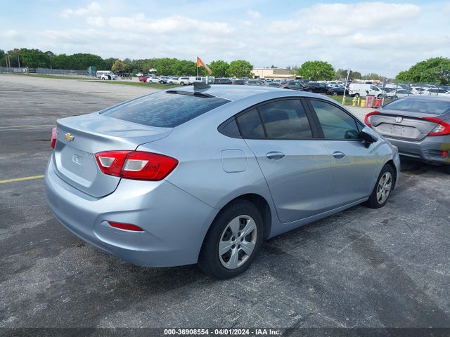 Chevrolet Cruze Ls Auto 2018 1G1BC5SM4J7115277 Image 4