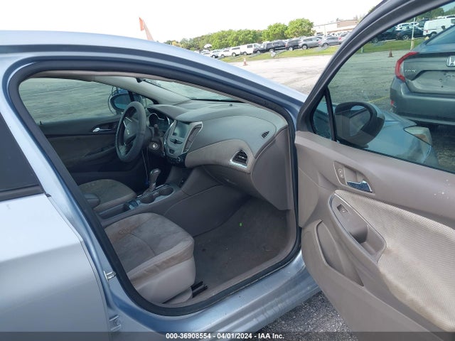 Chevrolet Cruze Ls Auto 2018 1G1BC5SM4J7115277 Image 5