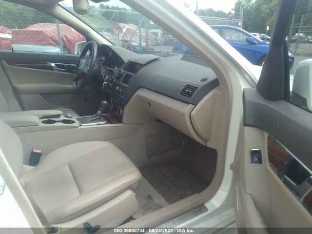 2010 MERCEDES-BENZ C-CLASS C 300 VIN: WDDGF8BB4AF432802