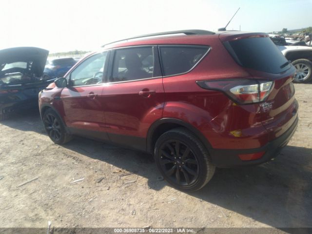 1FMCU0GD5HUC75759 Ford ESCAPE SE
