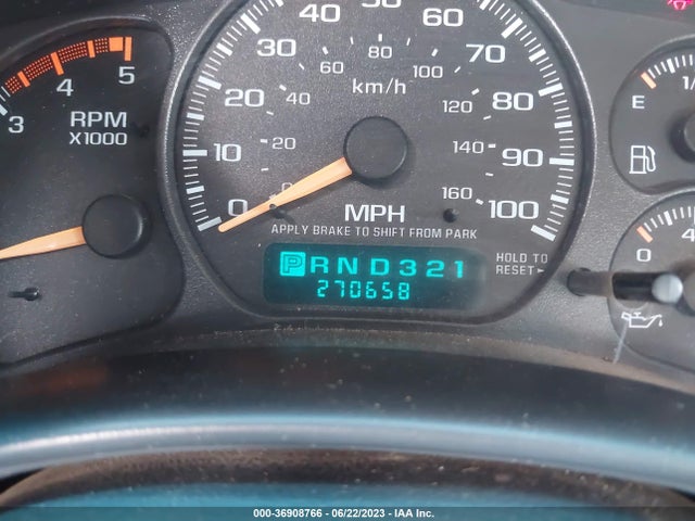2002 GMC SIERRA 2500HD SLE VIN: 1GTHK23132F242309