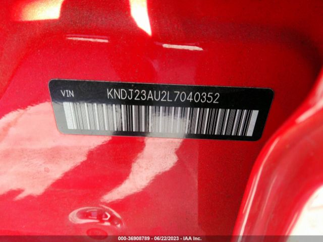 KNDJ23AU2L7040352 KIA SOUL LX