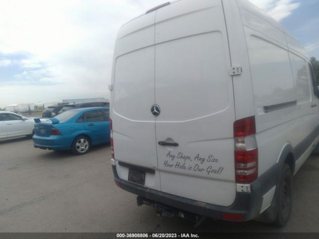 WD3PE7DD2GP325749 Mercedes-Benz SPRINTER CARGO VANS