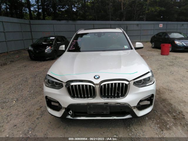 5UXTR9C59JLD89799 BMW X3 Xdrive30i