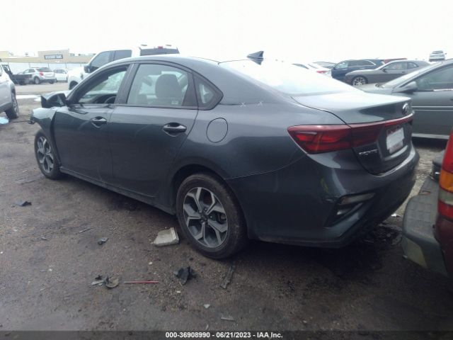 3KPF24AD6ME326685 KIA Forte Lxs