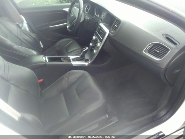 YV126MFL8H2424990 Volvo S60 T5 Dynamic