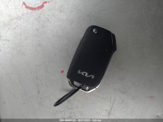 3KPF24ADXPE599407 KIA Forte Lxs