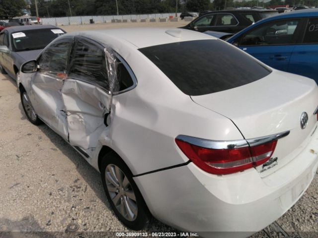 1G4P15SK7G4104104 Buick Verano Base