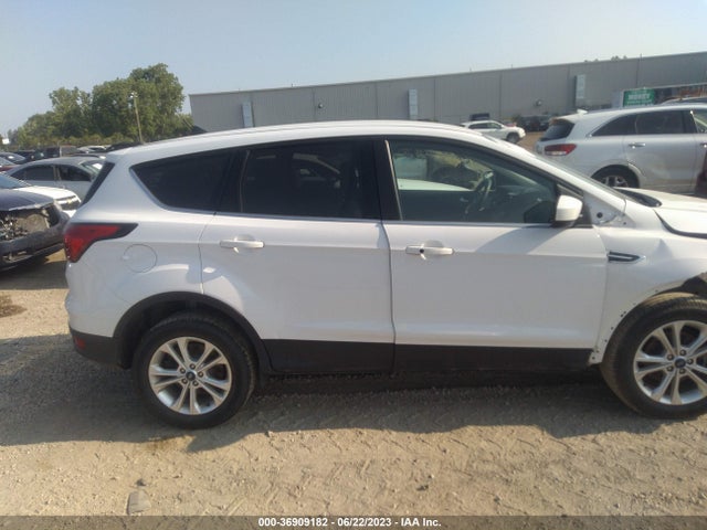 2019 FORD ESCAPE SE VIN: 1FMCU0GD0KUB29440
