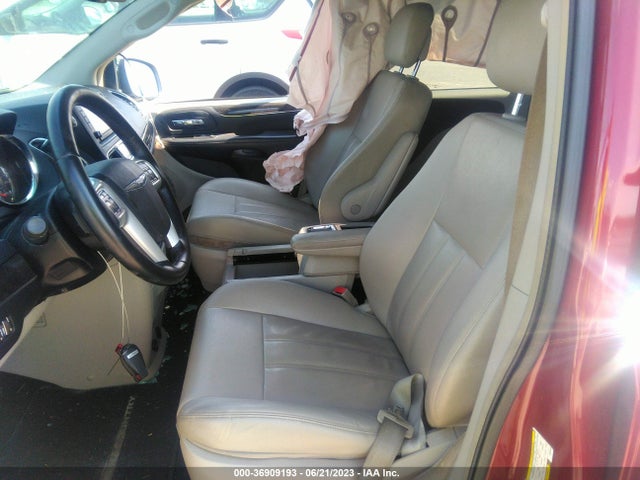 2C4RC1BG4ER445370 Chrysler Town & Country Touring
