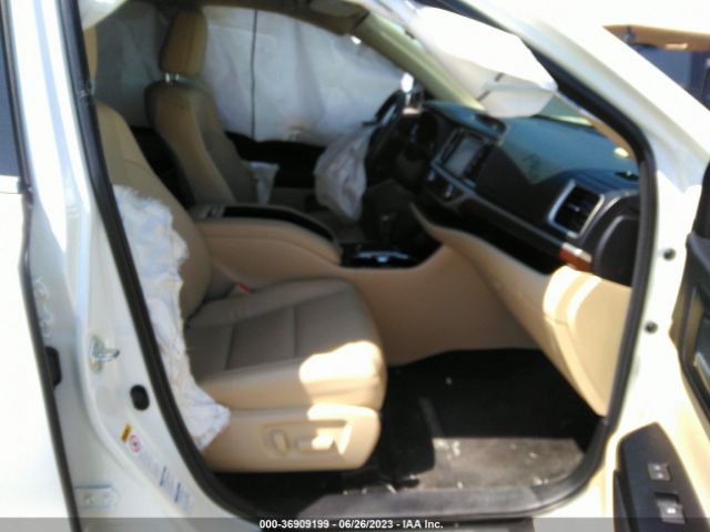 5TDDKRFH1FS207032 Toyota Highlander Limited