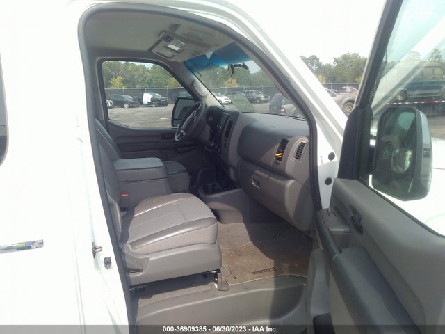 2016 Nissan NV, VIN: 5BZBF0AA1GN852546