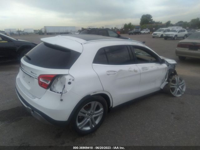 WDCTG4GB4KJ636967 Mercedes-Benz Gla Gla 250