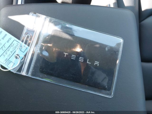 7SAYGDEF8NF374550 Tesla Model Y Performance