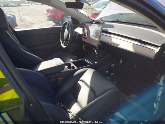 7SAYGDEF8NF374550 Tesla Model Y Performance