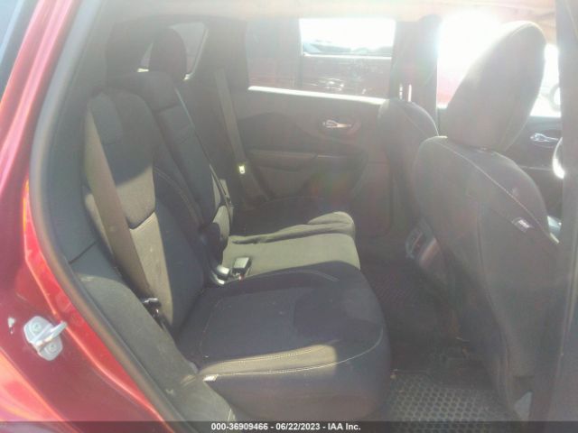 1C4PJMCB3FW552369 Jeep Cherokee Latitude
