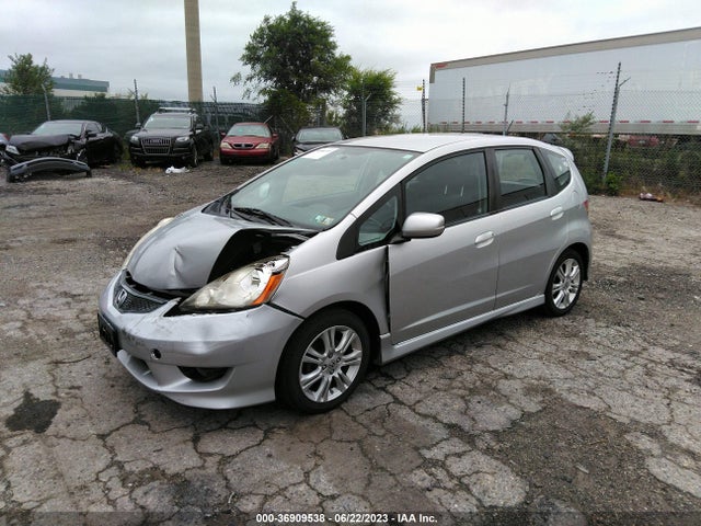 2011 HONDA FIT SPORT VIN: JHMGE8H59BC027549