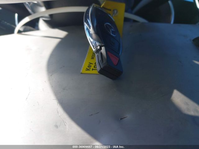 55SWF4JB7JU263698 Mercedes-Benz C-class C 300