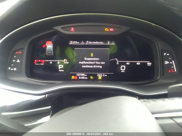 WA1VXBF72ND003946 Audi Q7 Prestige