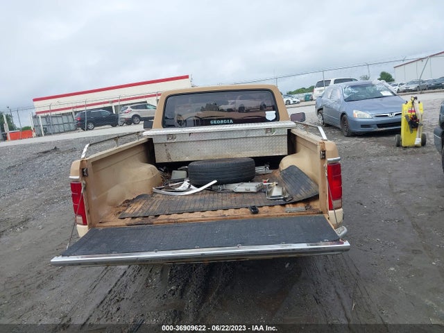 1983 FORD F100 VIN: 1FTCF10Y5DNA60288