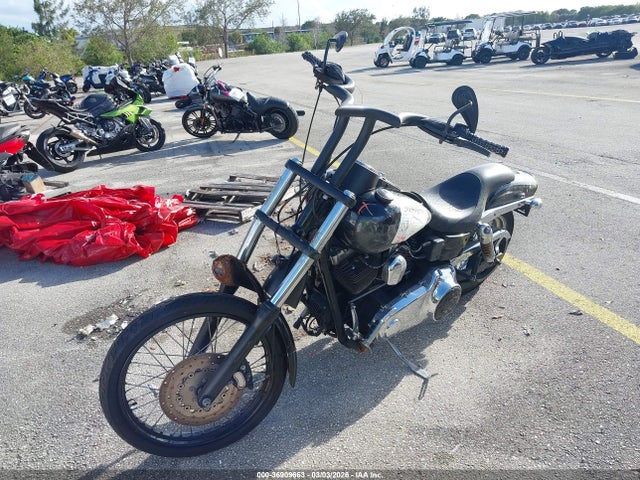 2006 HARLEY-DAVIDSON FXDWGI 1HD1GP11X6K317134 Photo 1