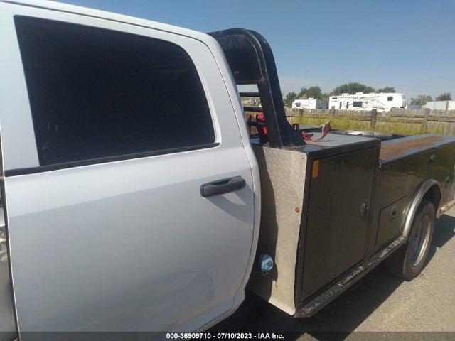 2018 Ram 5500, VIN: 3C7WRNFL1JG317526
