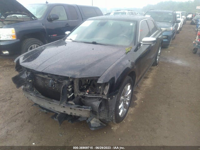 2C3CCAKG2GH213160 Chrysler 300 300c