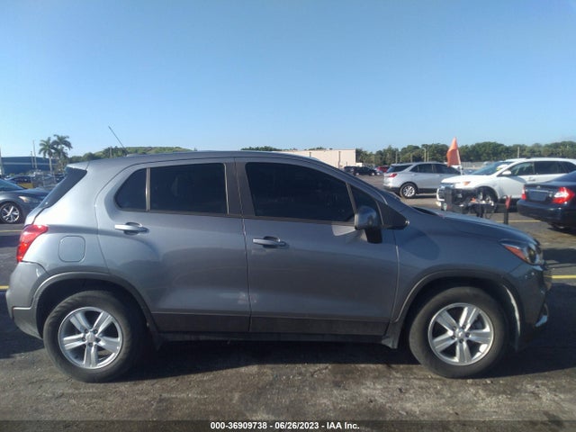 Chevrolet TRAX LS 2020 3GNCJKSB3LL246396 Image 13