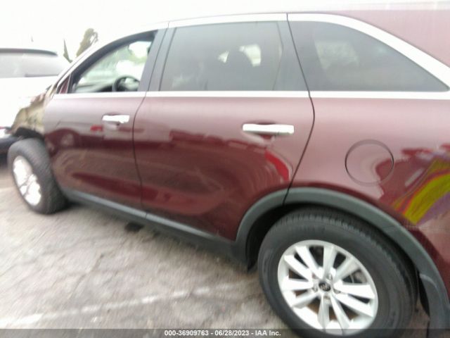 5XYPG4A31KG568295 KIA SORENTO LX