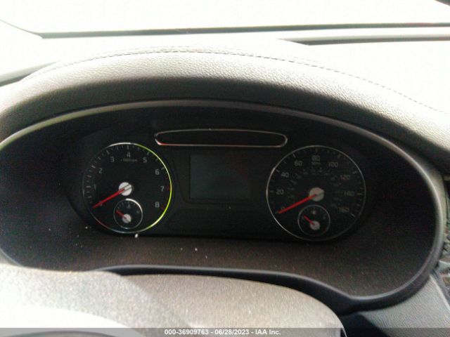 5XYPG4A31KG568295 KIA SORENTO LX