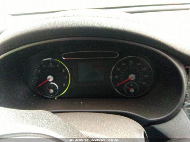 5XYPG4A31KG568295 KIA SORENTO LX