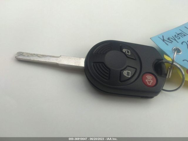 1FMCU9GD6HUB99750 Ford ESCAPE SE