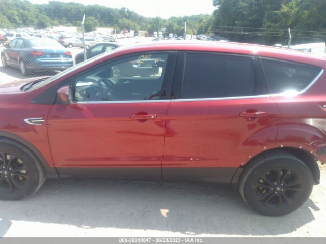 1FMCU9GD6HUB99750 Ford ESCAPE SE