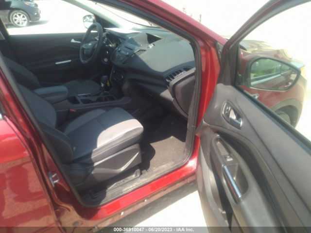 1FMCU9GD6HUB99750 Ford ESCAPE SE