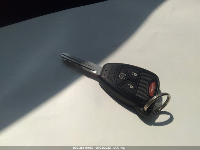 1C4NJDEBXED601985 Jeep Compass Latitude