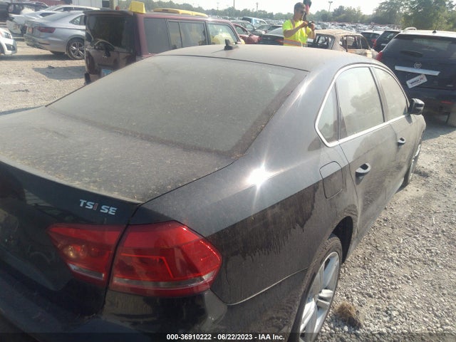 1VWBS7A39EC112416 Volkswagen Passat Se W/sunroof