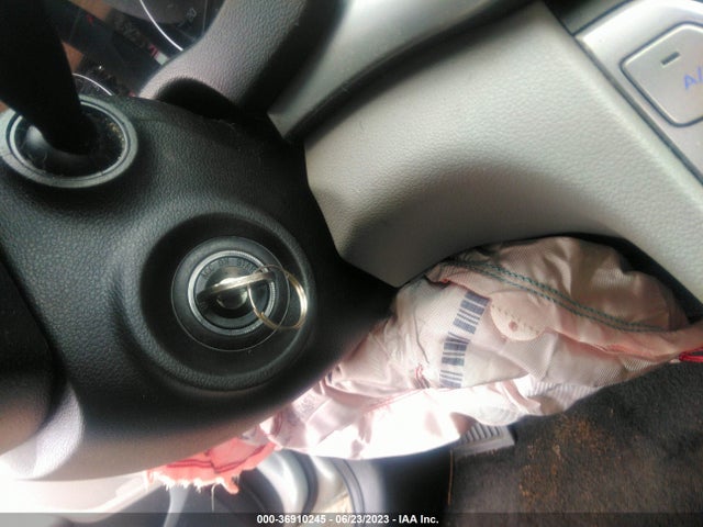 2017 HYUNDAI ELANTRA SE VIN: 5NPD74LF3HH148307