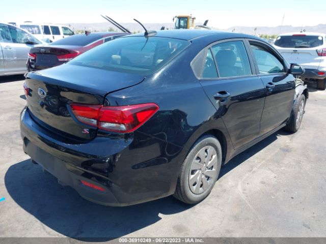 3KPA24AB0JE058012 KIA RIO S