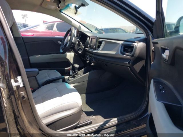 3KPA24AB0JE058012 KIA RIO S