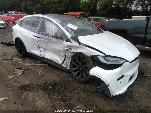 2023 Tesla Model X, VIN: 7SAXCBE61PF375036